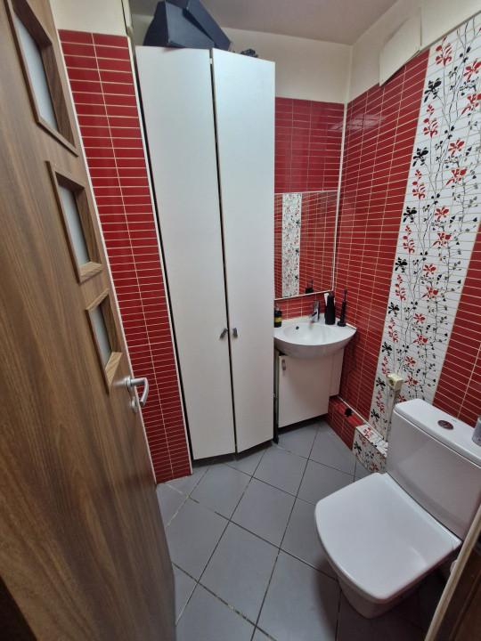 Apartament - 3 camere - Decomandat - Mall Vitan 