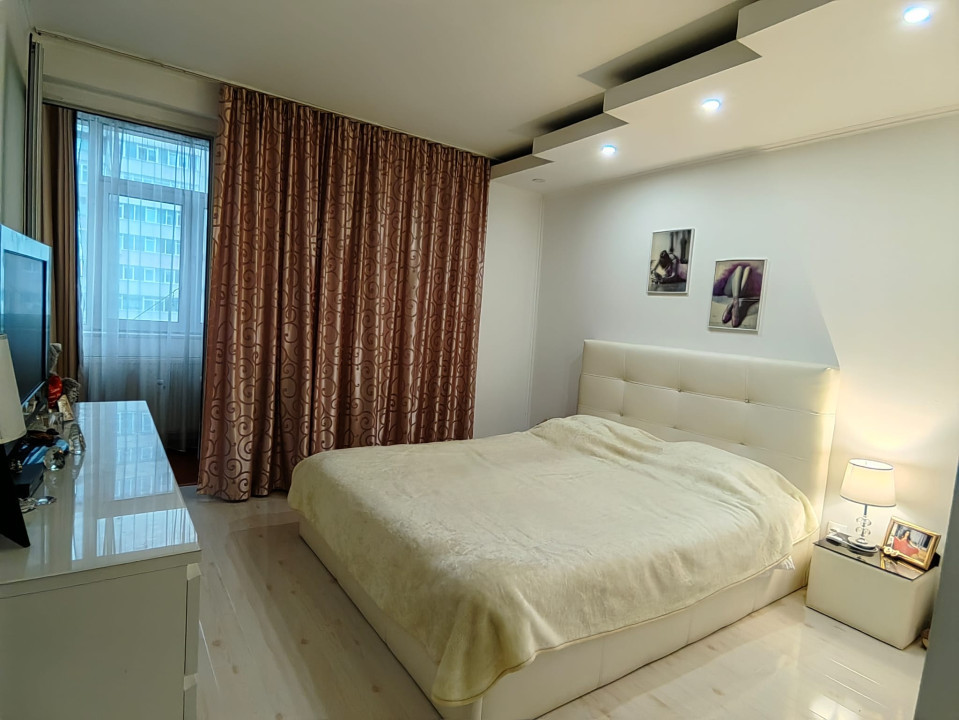 Apartament semidecomandat la 5 min de metrou etajul 4/9 zona Obor