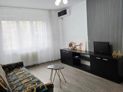 Apartament 3 camere  decomandat – Auchan Titan