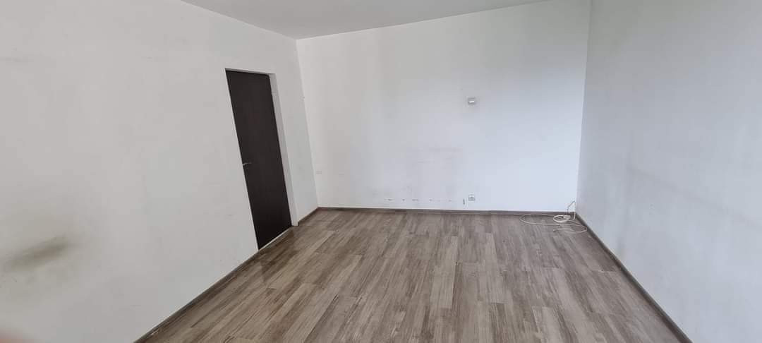 Apartament 2 camere etaj 8/10 zona Drumul Taberei