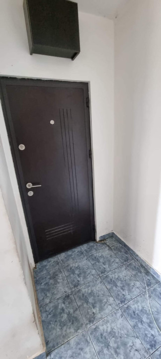 Apartament 2 camere etaj 8/10 zona Drumul Taberei