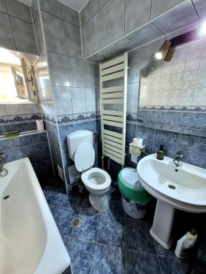 Apartament - Decomandat - 4 camere - Unirii 