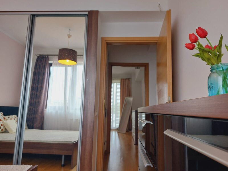 Apartament 3 camere-decomandat-parcare subterana-zona Arcul de Triumf
