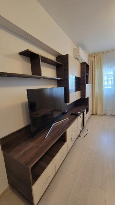 APARTAMENT 3 CAMERE 13 SEPTEMBRIE-RAZOARE