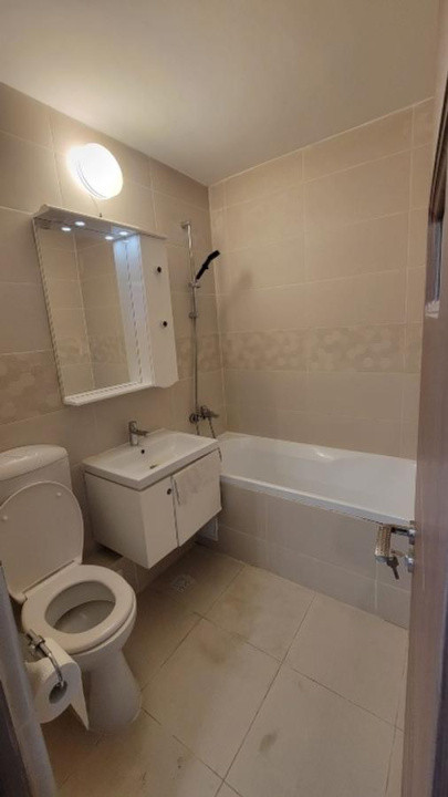 APARTAMENT 3 CAMERE 13 SEPTEMBRIE-RAZOARE