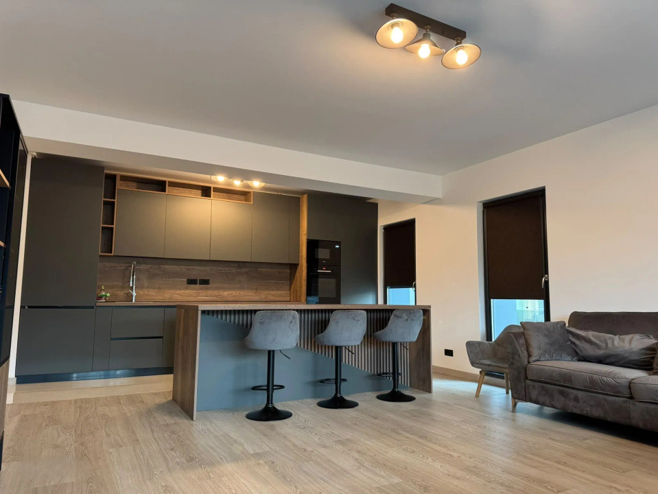 Apartament 3 camere- centrala proprie-parcare subteran inclus-zona Dristor