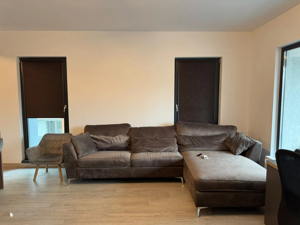 Apartament 3 camere- centrala proprie-parcare subteran inclus-zona Dristor