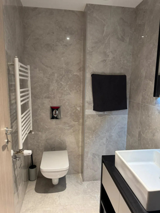 Apartament 3 camere- centrala proprie-parcare subteran inclus-zona Dristor