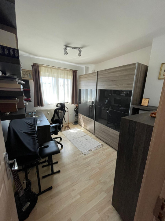 Apartament-3-camere-MOBILAT-UTILAT-3-MINUTE-DE-METROU-DRISTOR