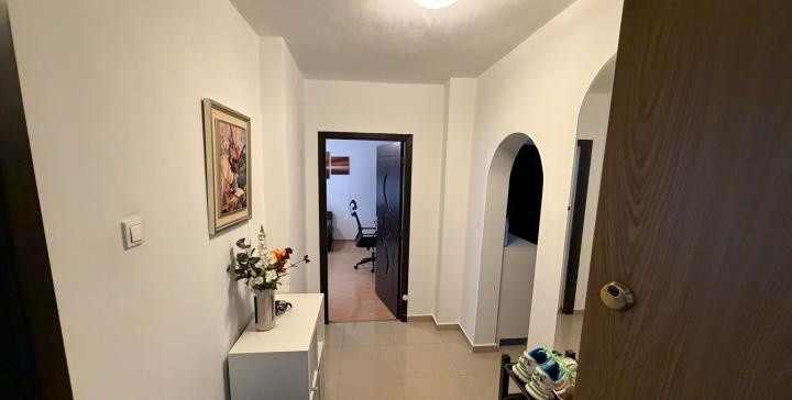 Apartament - 3 camere - Decomandat - Vitan Mall 