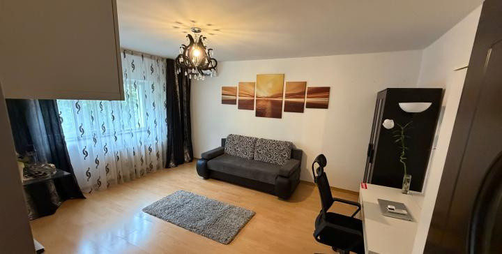 Apartament - 3 camere - Decomandat - Vitan Mall 