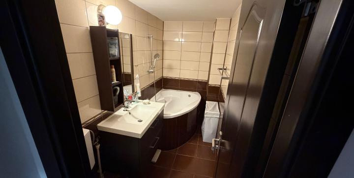 Apartament - 3 camere - Decomandat - Vitan Mall 