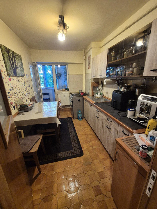 Apartament - 2 camere - Decomandat - Iancului 