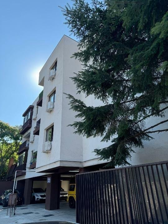 Apartament 3 camere - la cheie - Brancoveanu -