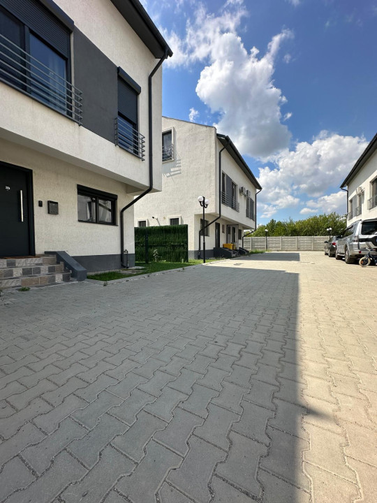 Duplex de inchiriat Otopeni  - 2000de euro +TVA