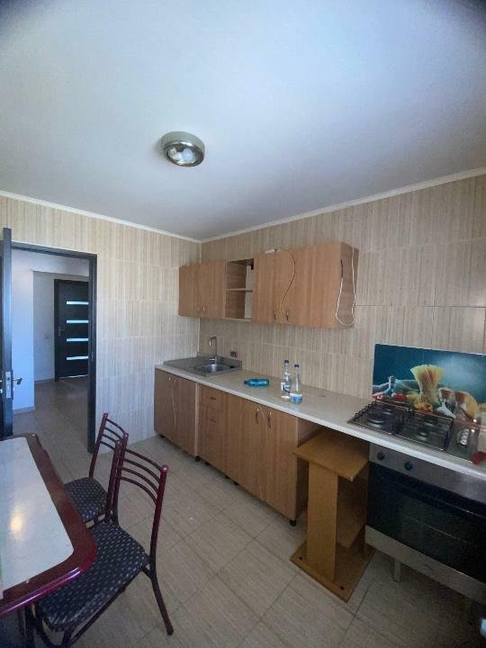 Apartament 3 camere Brancoveanu hol H