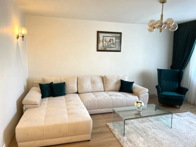 APARTAMENT DE 3 CAMERE RENOVAT, 80MP, CENTRALA PROPRIE, VITAN MALL