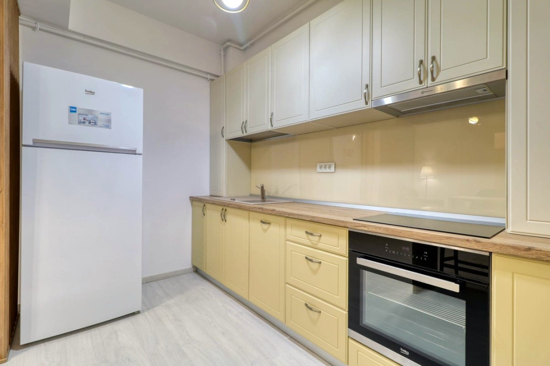 APARTAMENT CU 2 CAMERE, 66MP, LUX, UNIRII