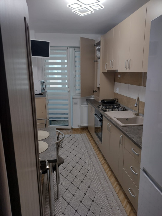 Apartament 2 camere - LOC DE PARCARE INCLUS - zona METALURGIEI 