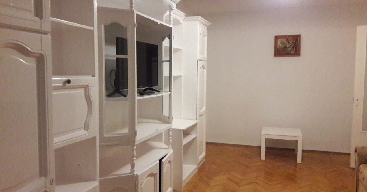 Apartament 2 CAMERE langa parc ZONA  TITAN 