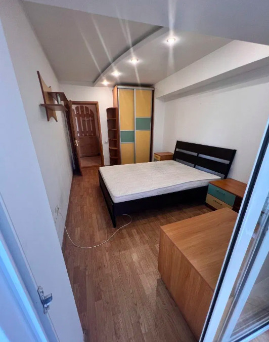 APARTAMENT DE 3 CAMERE, 83 MP UTILI, UNIRII-CAMERA DE COMERT