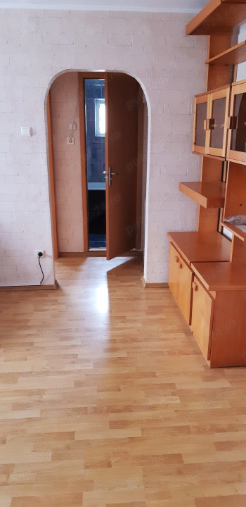 Apartament 3 camere -semidecomandat - plan 2 - Bd Chisinau