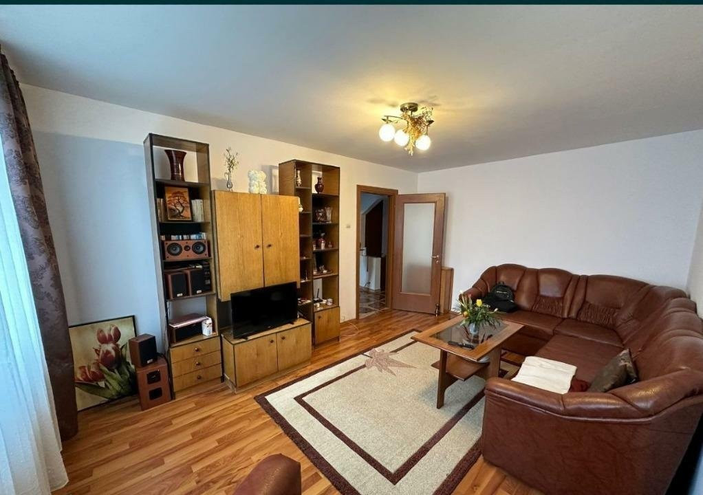 APARTAMENT 4 CAMERE-BRANCOVEANU-DECOMANDAT-MOBILAT UTILAT