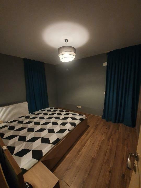 Apartament Decomandat 2 camere -Trapezului 