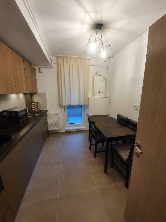 Apartament Decomandat 2 camere -Trapezului 