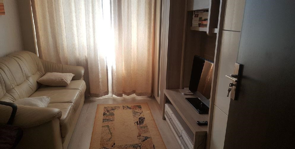 Apartament 3 camere  -zona Gorjului 