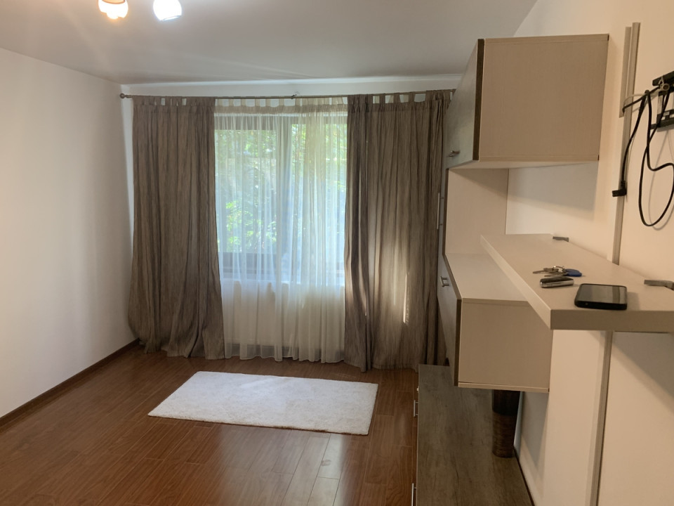 APARTAMENT 2 -CAMERE-RAHOVA-DECOMANDAT-RENOVAT-EATJ 1/8