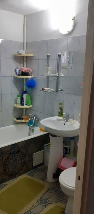 Apartament 4 camere Pantelimon-Piata Delfinului