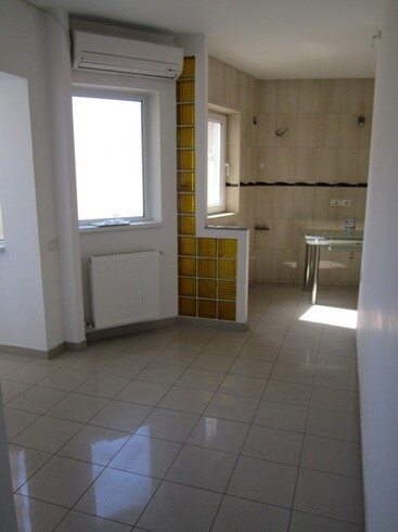 APARTAMENT 3 CAMERE-MARASESTI-2 BAI-CENTRALA TERMICA-PARCARE-BOXA