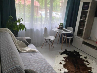 Apartament 2 camere - RENOEVAT INTEGRAL - langa SCOALA de POLITIE - OLTENITEI