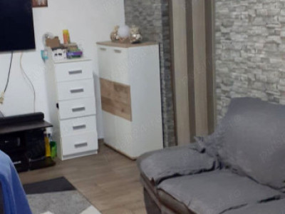 Apartament 4 camere - Huedin - zona Brancoveanu