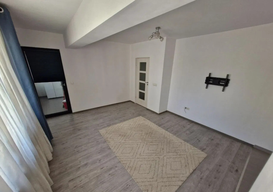 Apartament 2 camere-Prel.Ghencea/Cartierul Latin-Centrala proprie-Loc de parcare