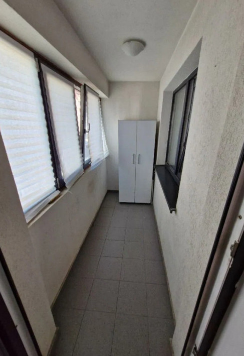 Apartament 2 camere-Prel.Ghencea/Cartierul Latin-Centrala proprie-Loc de parcare