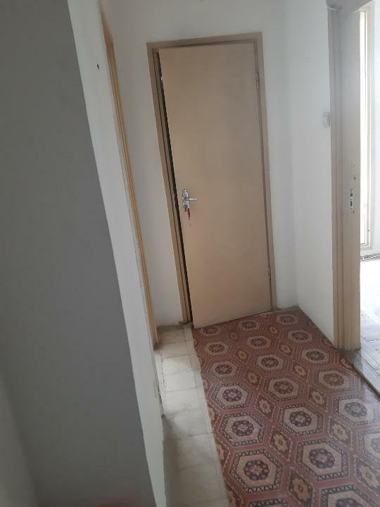 APARTAMENT 2 CAMERE - METROU 1 MAI - NECESITA RENOVARE - DOMENII