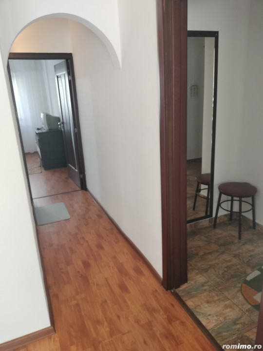 Apartament 2 camere - DECOMANDAT - zona GIURGIULUI 