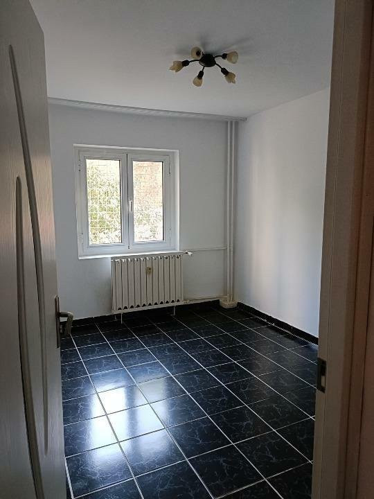 Apartament 4 camere decomandat - Voronet - Decebal 