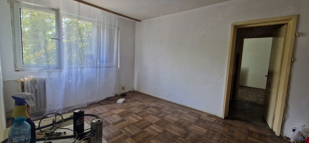 Apartament 2 camere DE RENOVAT - zona linistita Langa parc  IOR 