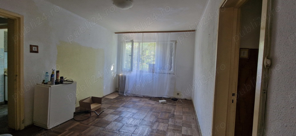 Apartament 2 camere DE RENOVAT - zona linistita Langa parc  IOR 