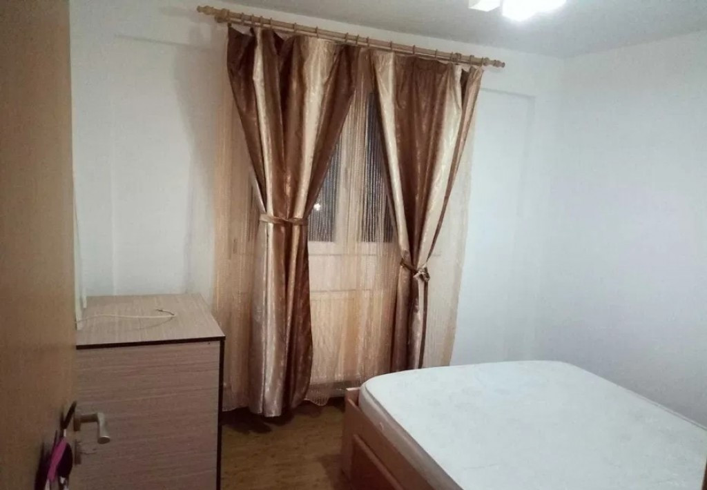 Apartament 2 camere - zona Lujerului - Centrala proprie