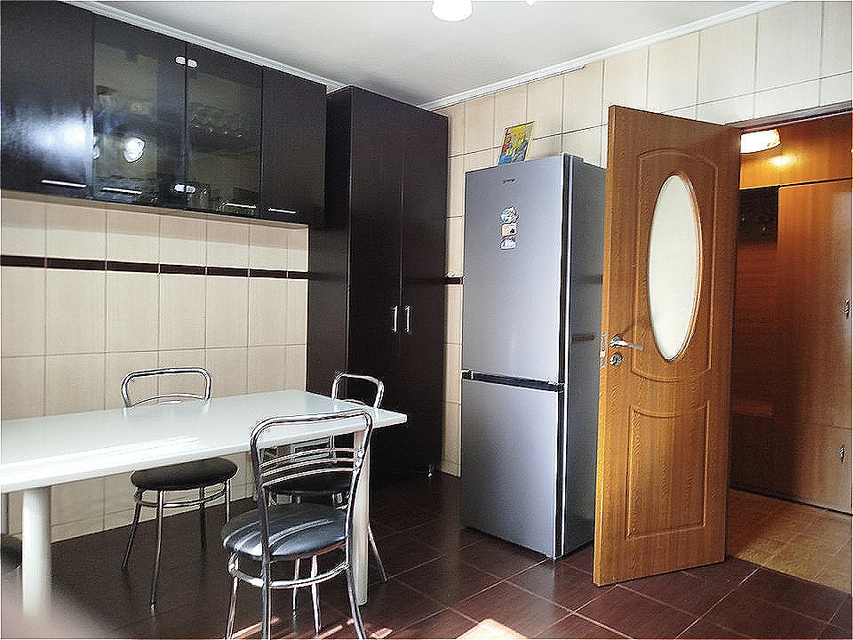 Apartament 4 camere decomandat - Vitan Mall