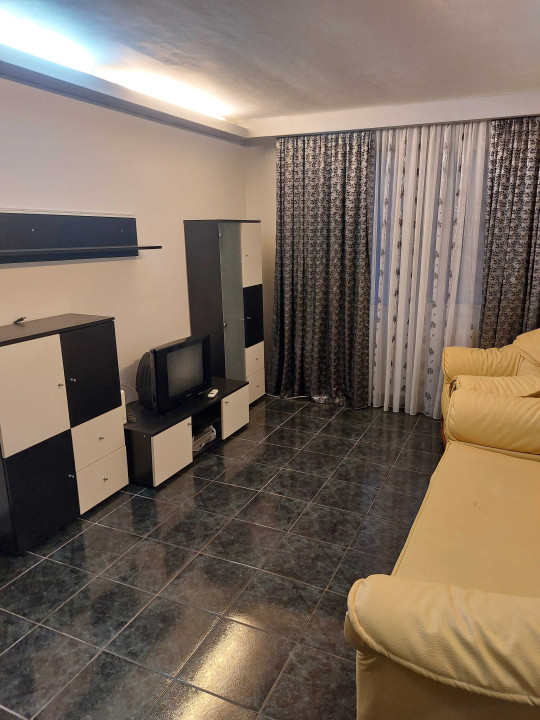 Apartament 3 camere-zona Crangasi