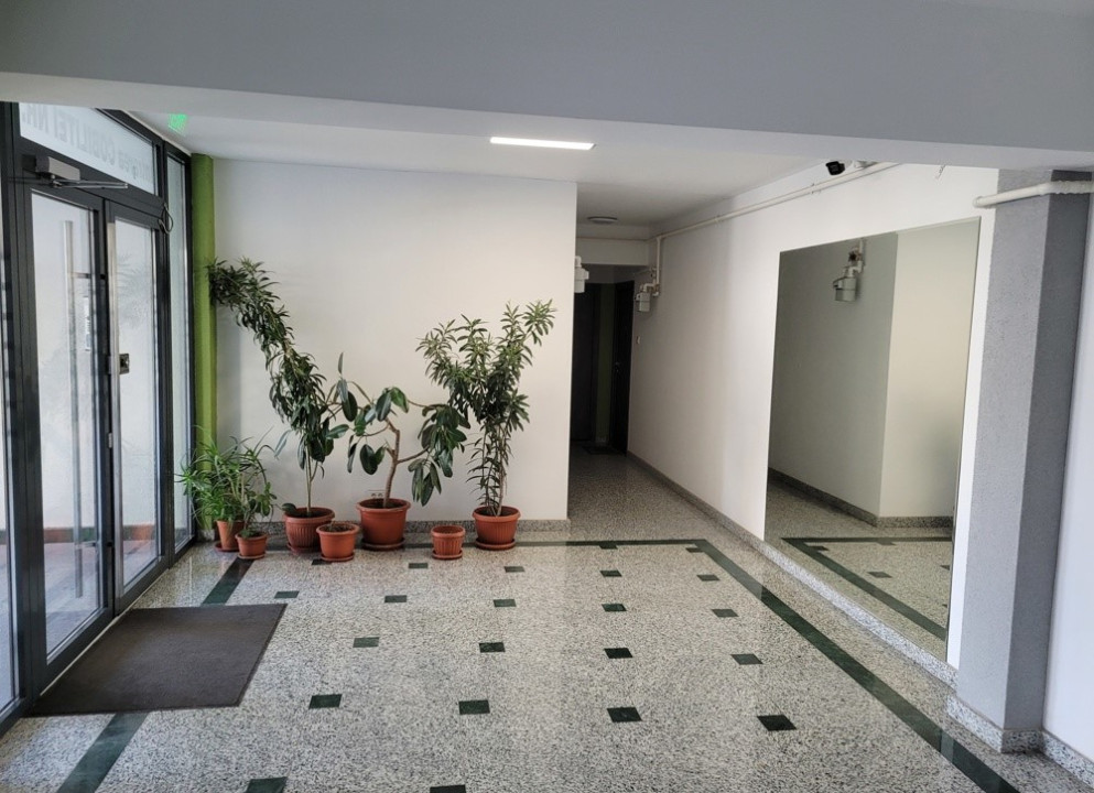 APARTAMENT 2 CAMERE - CURTE 60 MP - BLOC NOU