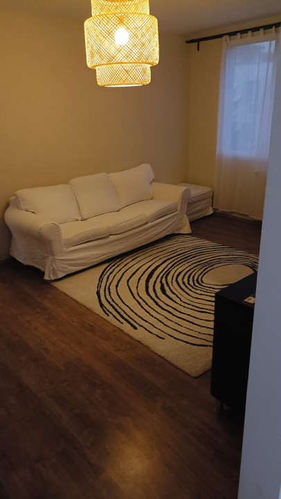 Apartament Semidecomandat 3camere  -Alexandru Obregia