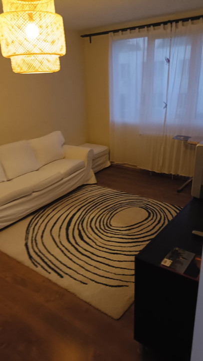 Apartament Semidecomandat 3camere  -Alexandru Obregia