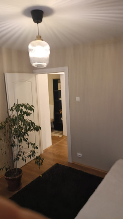 Apartament Semidecomandat 3camere  -Alexandru Obregia