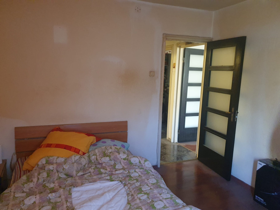 APARTAMENT 2 CAMERE - ETAJ 2/4 - BLOC ANVELOPAT - MALL PLAZA